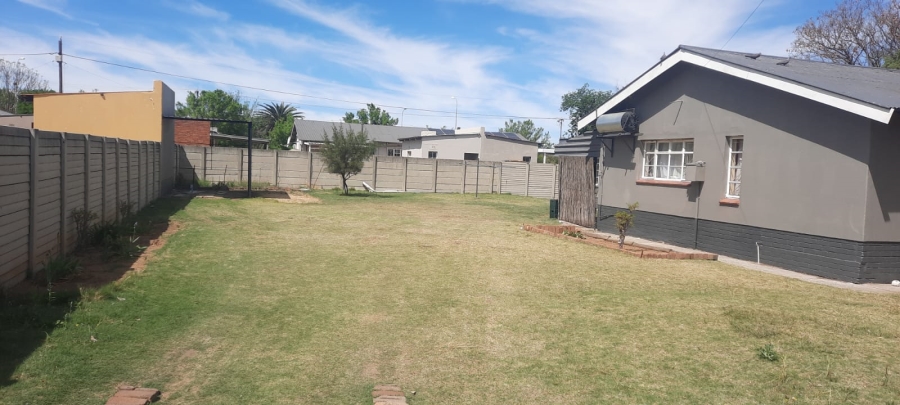 2 Bedroom Property for Sale in Odendaalsrus Free State